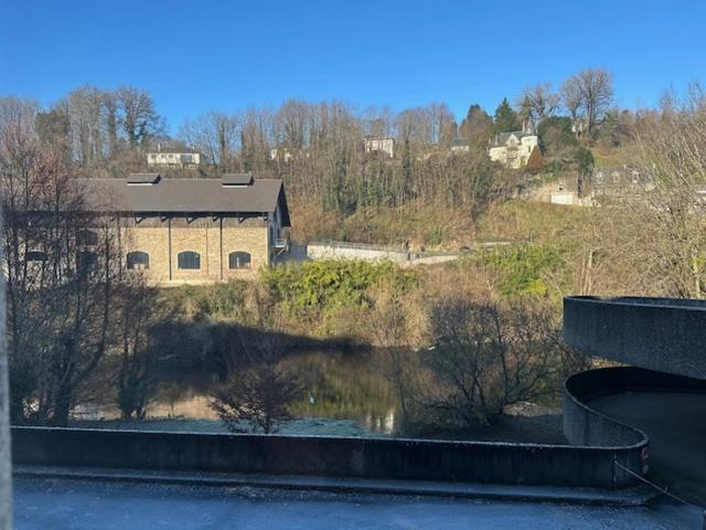 Cocon Au Calme Sur Vezere Apartment Uzerche Exterior photo
